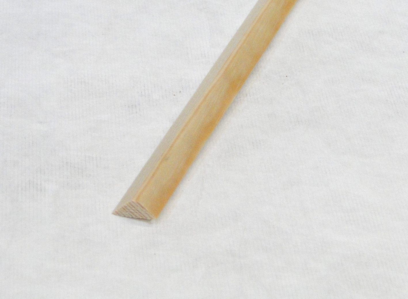 Nova Fejeliste nr.182 Fyr - 13x16x3000mm