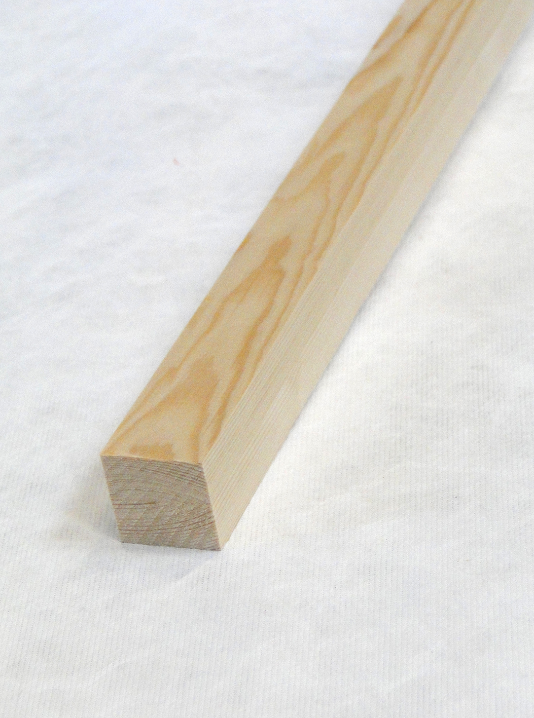 Nova Hobbyliste nr. 214 Fyr - 27x27x3000mm