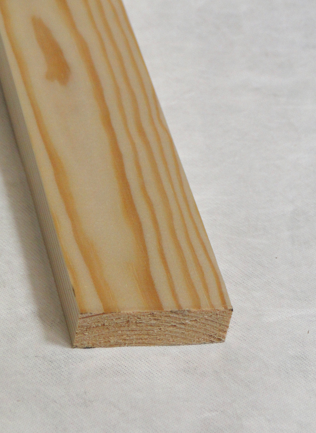 Nova Forrammetræ nr. 251 Fyr - 21x55x3000mm