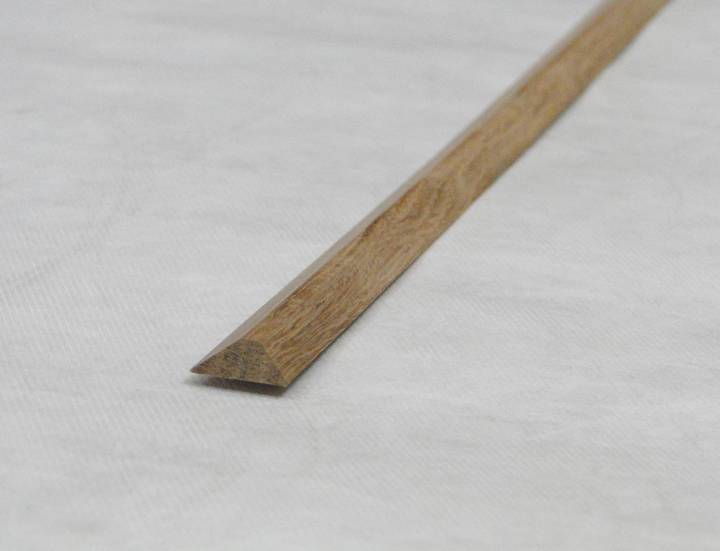 Nova Fejeliste nr.182 Eg - 13x16x3000mm