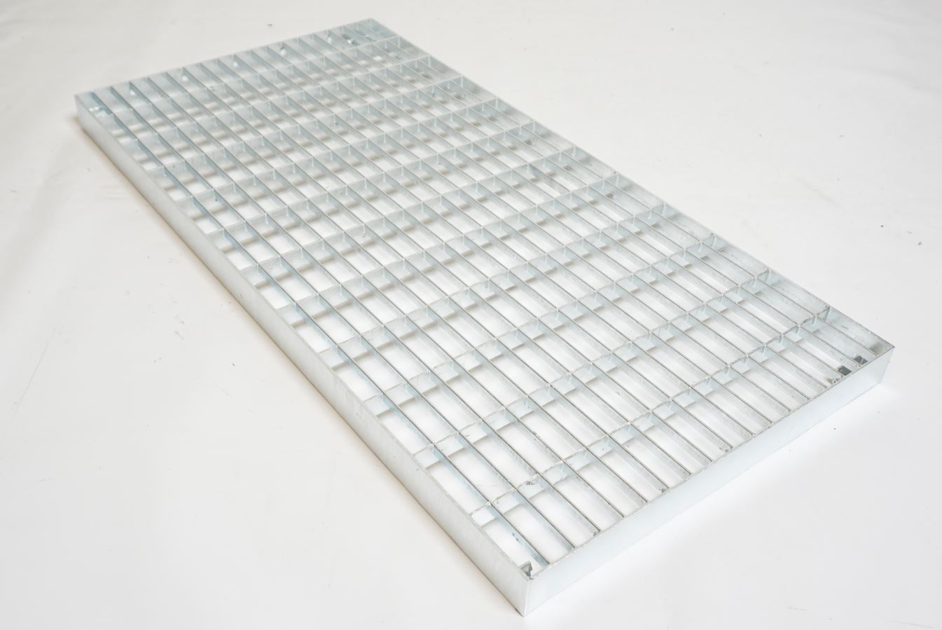 Elefant Trinrist Futura Light - 50x100cm