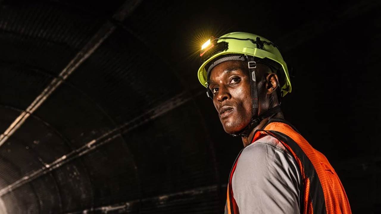 Pandelampe til sikkerhedshjelm