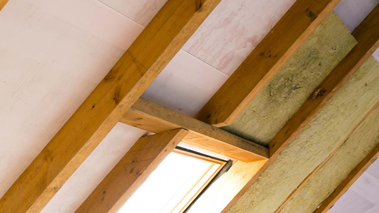 Dampspærre og isolering af tag