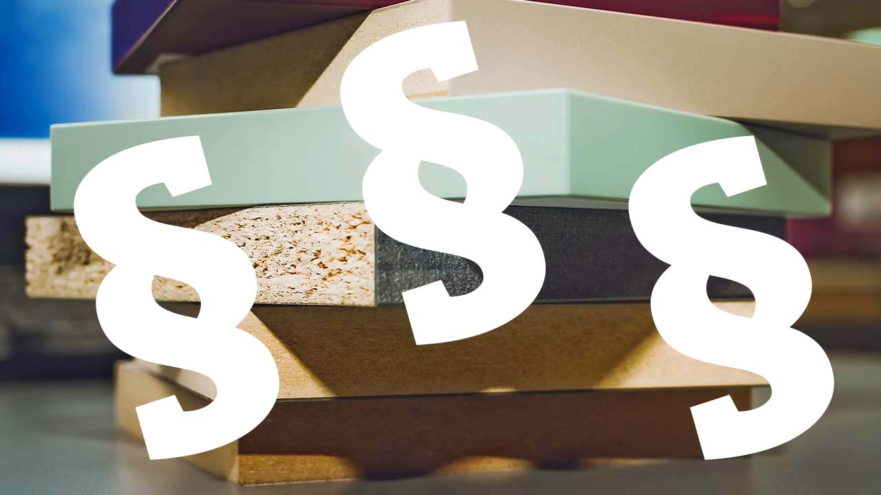 Paragraf tegn oven p&aring; MDF palder