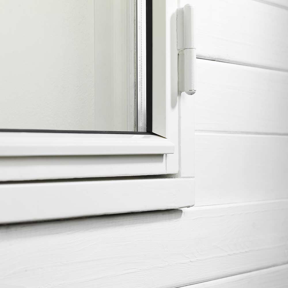 hvid glasliste på vindue