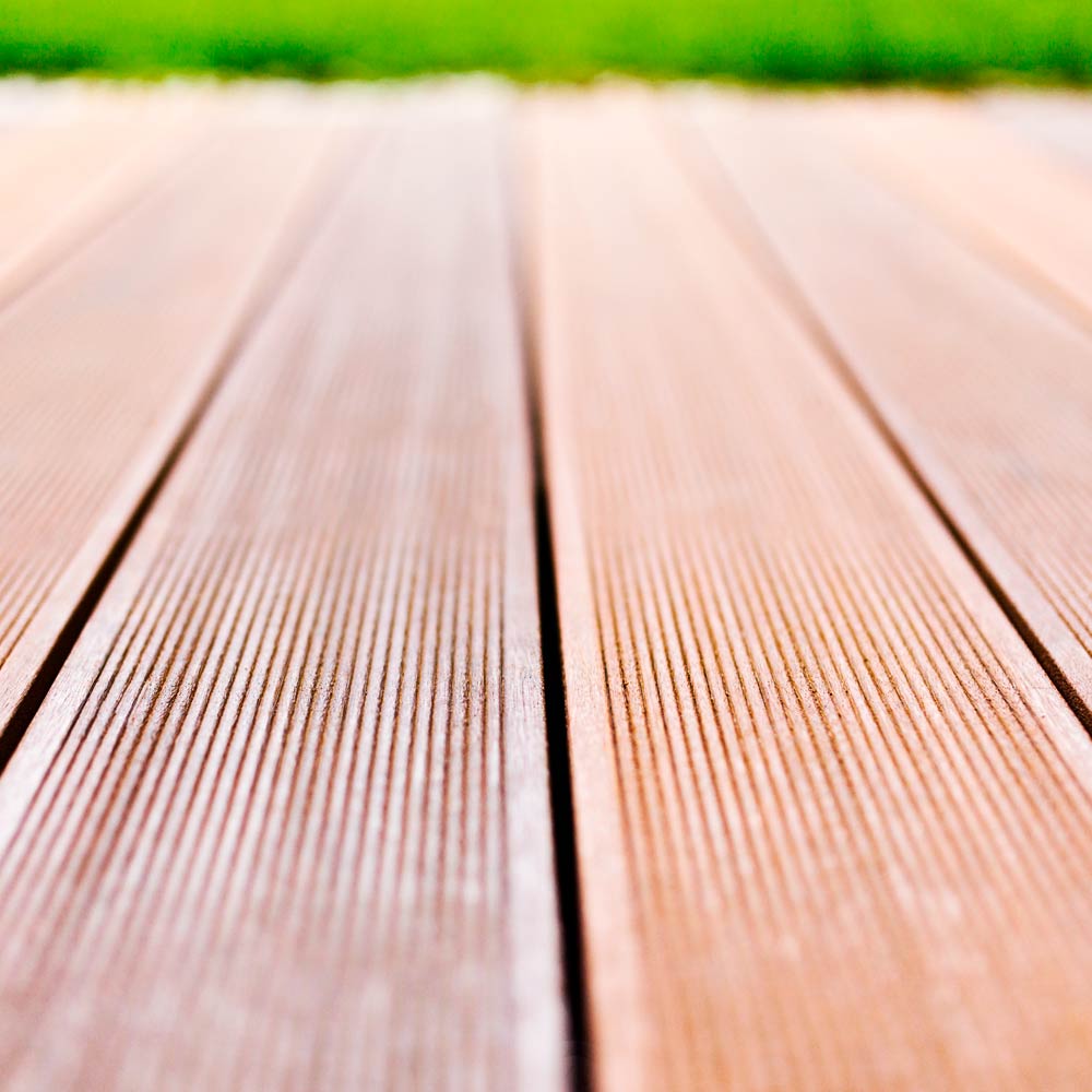 Bangkirai terrassebrædder til træterrasse