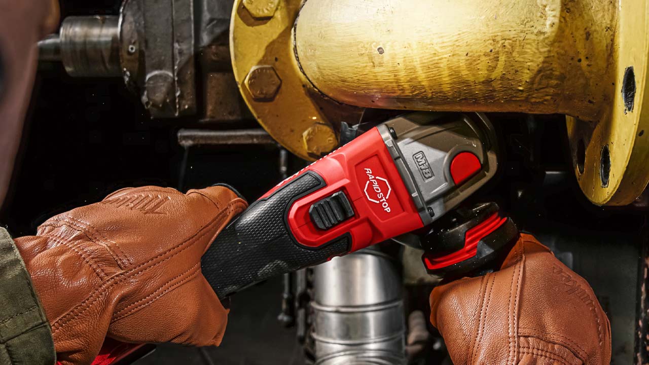 Milwaukee vinkelsliber sliber p&aring; jernr&oslash;r