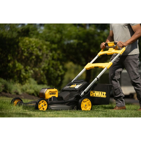 DEWALT 54V Plæneklipper Selvkørende - 53cm