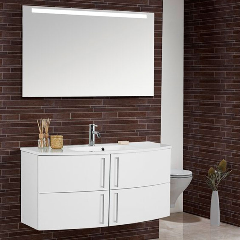 Spejl og badeværelse møbel fra Scanbad