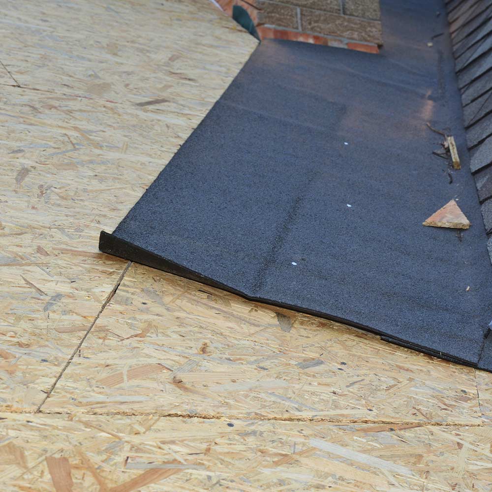 Tagpap på tag af krydsfiner