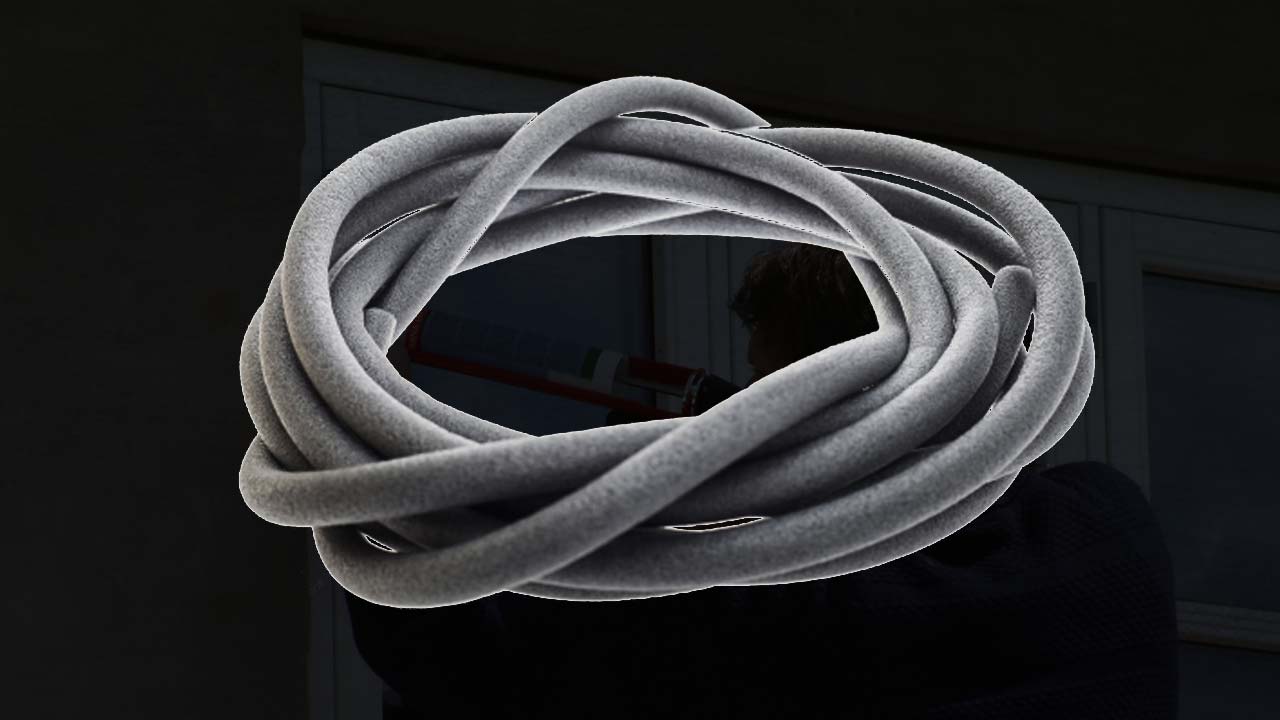 Fugebagstop og fugebaand p&aring; m&aring;l