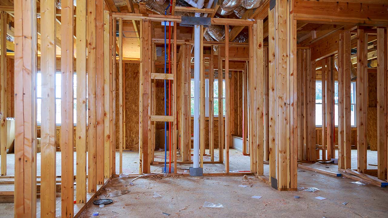 Reglar til skillerum og indendørs byggeri