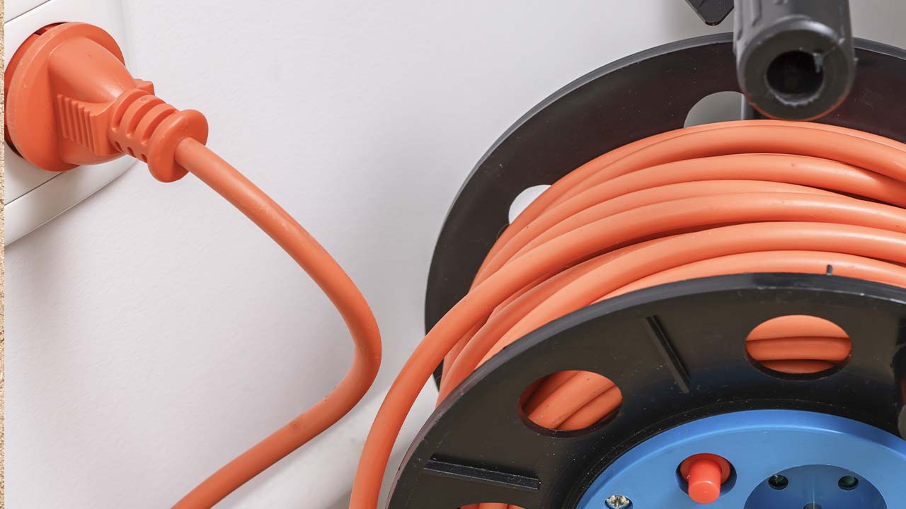 Kabeltromle med 4 udtag med jord