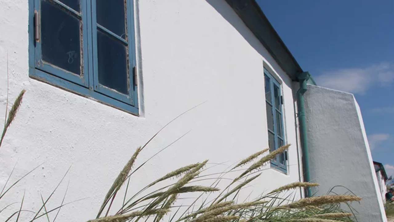 Hvid murmaling  p&aring; sommerhus