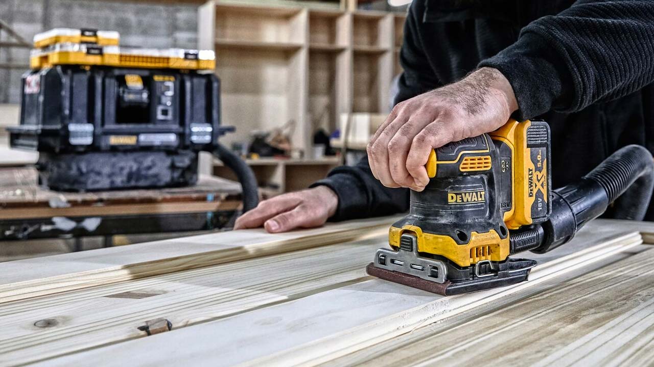 Rystepudser til slibning af træ fra DEWALT