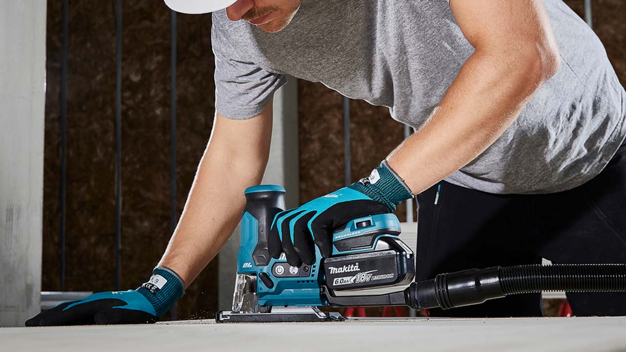 Makita LXT 18V stiksav
