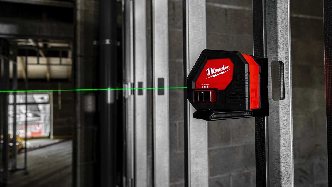Laser til præcisionsarbejde og nivellering i byggeri
