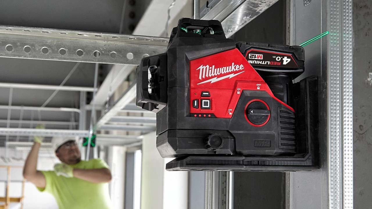Planlaser fra Milwaukee