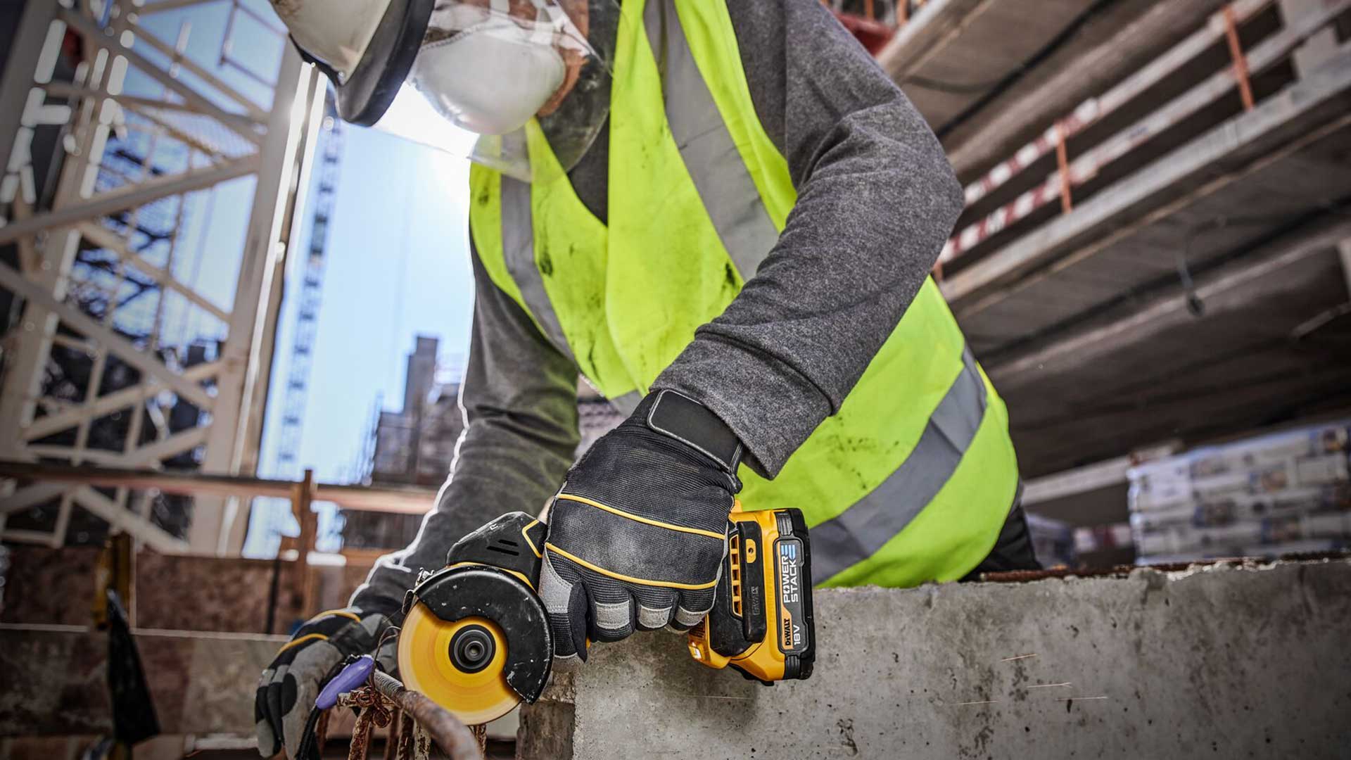 DCS438N-XJ multicutter i test hos BYgma