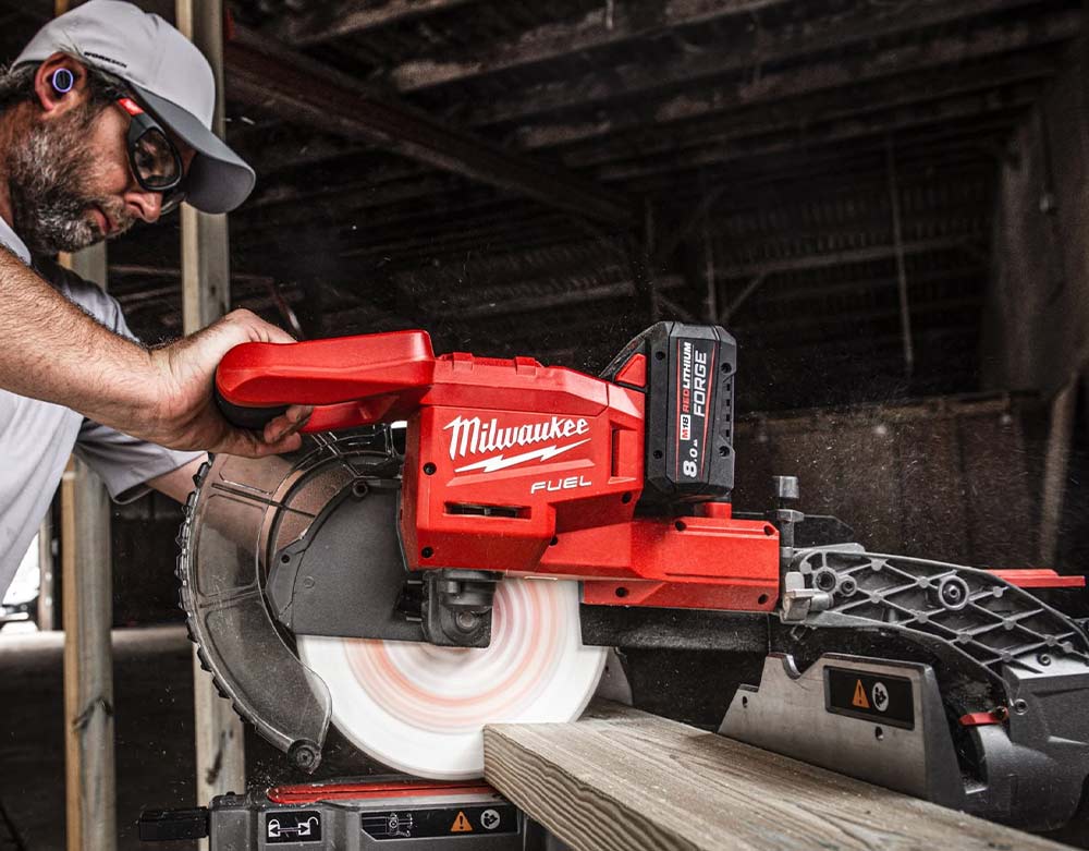 Milwaukee M18 Fuel kap geringssav