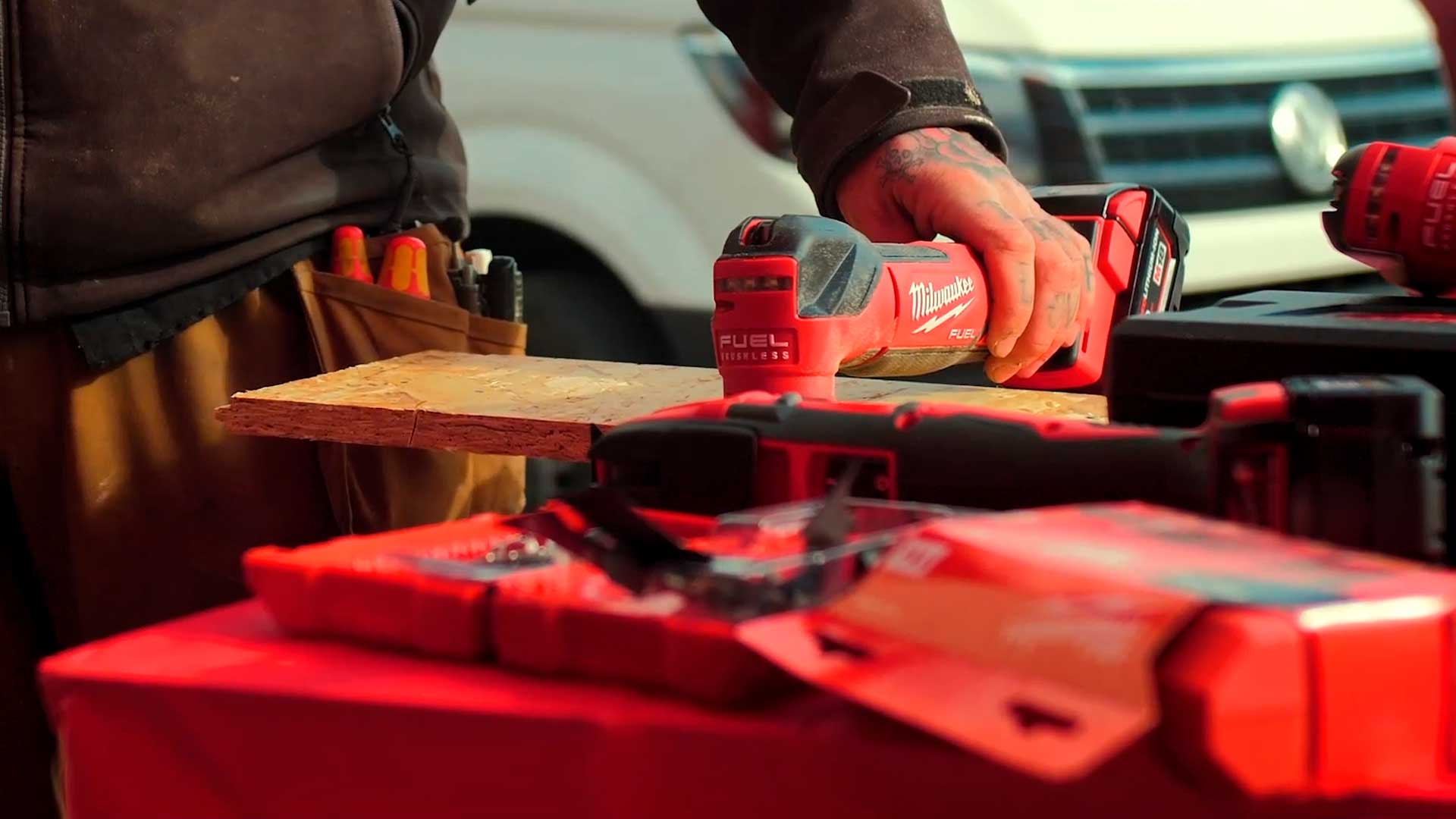 Milwaukee multikutter m18 deals